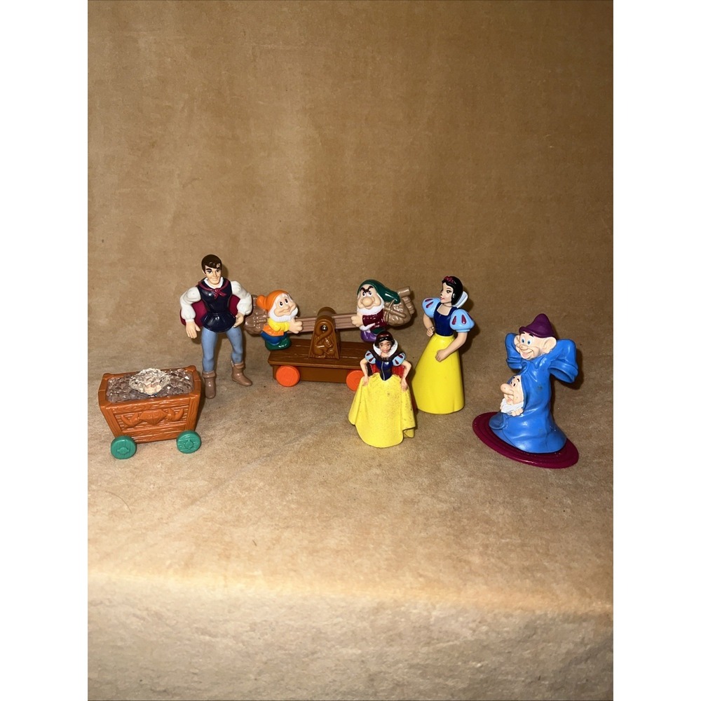 Snow White And The Seven Dwarves Mini You Lot 6 Items
